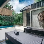 Villa Roma - 2 Bedroom Private Villa In Seminyak, 250M Away From La Favela