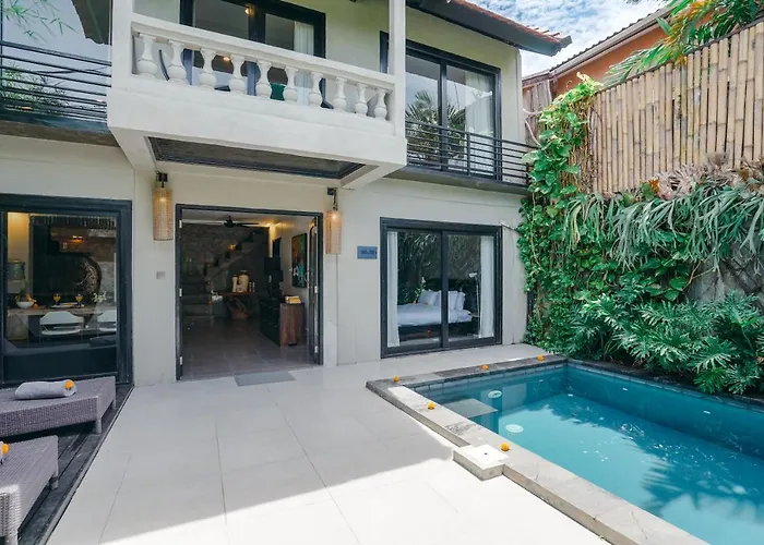 Villa Roma - 2 Bedroom Private Villa In Seminyak, 250M Away From La Favela
