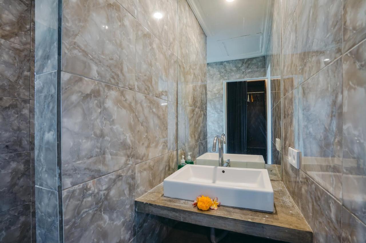 Roma - 2 Bedroom Private In Seminyak, 250m Away From La Favela *